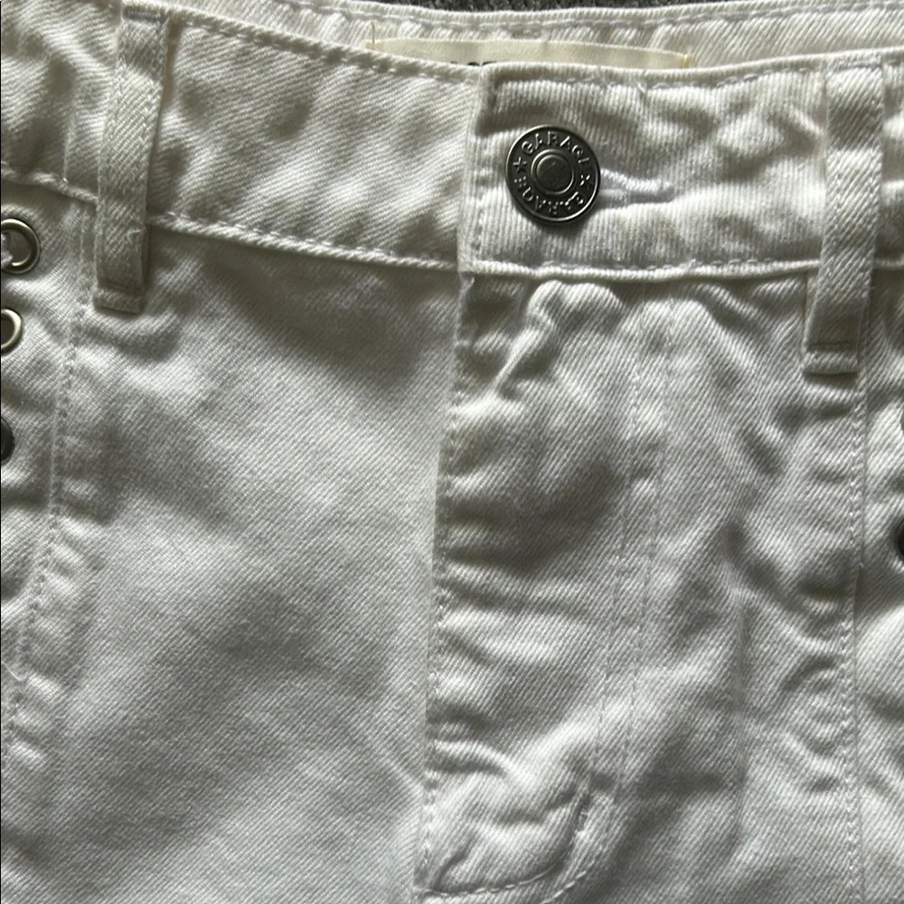 Garage White Lace-Up Side Distressed Denim Shorts - Picture 4 of 5